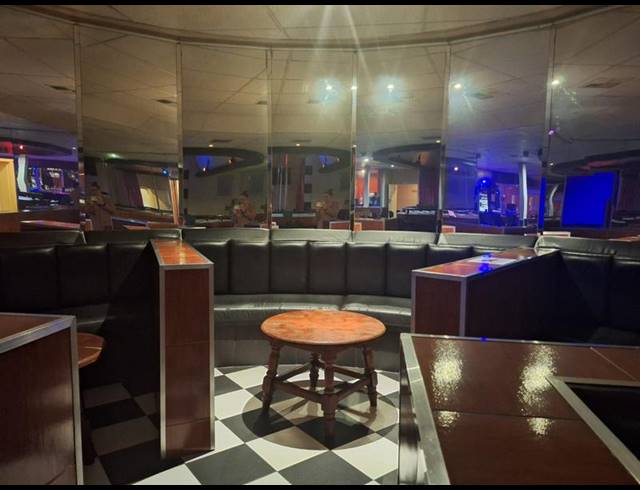 BUSINESS FOR SALE IN CASSELDALE